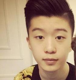 明星吃瓜兄妹是谁,揭秘“吃瓜兄妹”背后的故事